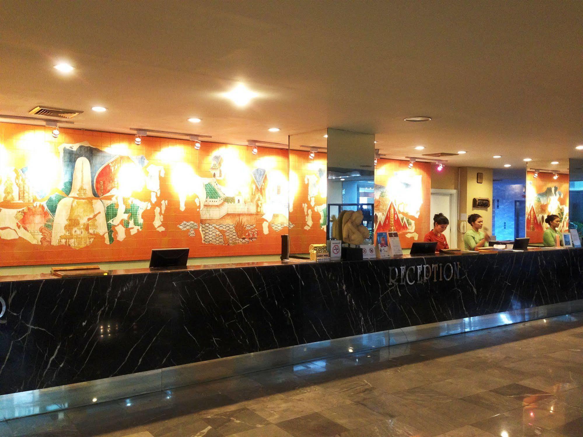 The City Hotel Sriracha By Bbh Japan Si Racha Exterior photo